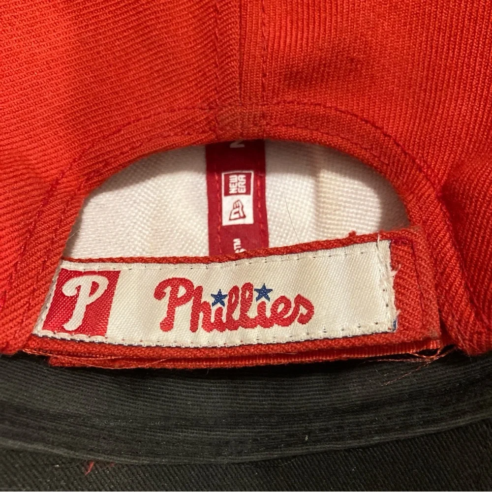 EUC New Era Philadelphia Phillies Youth Low Profile Adjustable Cap Red One Size